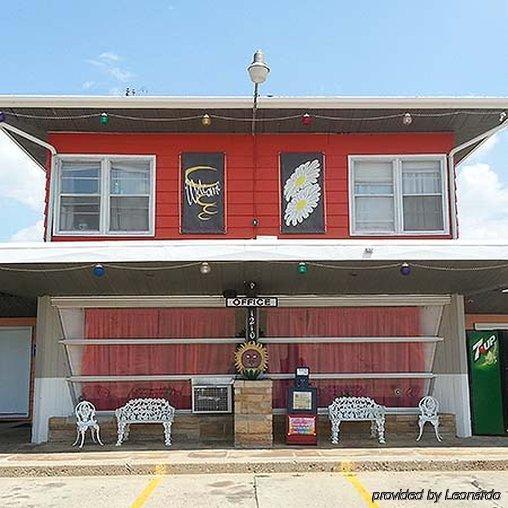 Broadway Inn Yankton Extérieur photo
